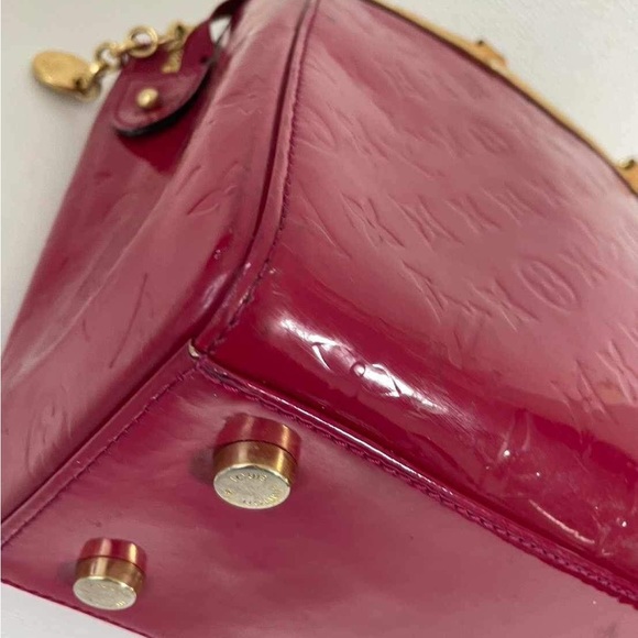 Louis Vuitton Brea Handbag - Picture 5 of 12